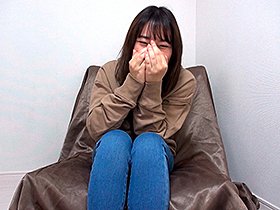 芯が強くてちょっと天然なダンス教室の先生 経験少ない娘が凄テクと巨根の快楽に戸惑い半泣きイキ！ サンプル動画サムネイル